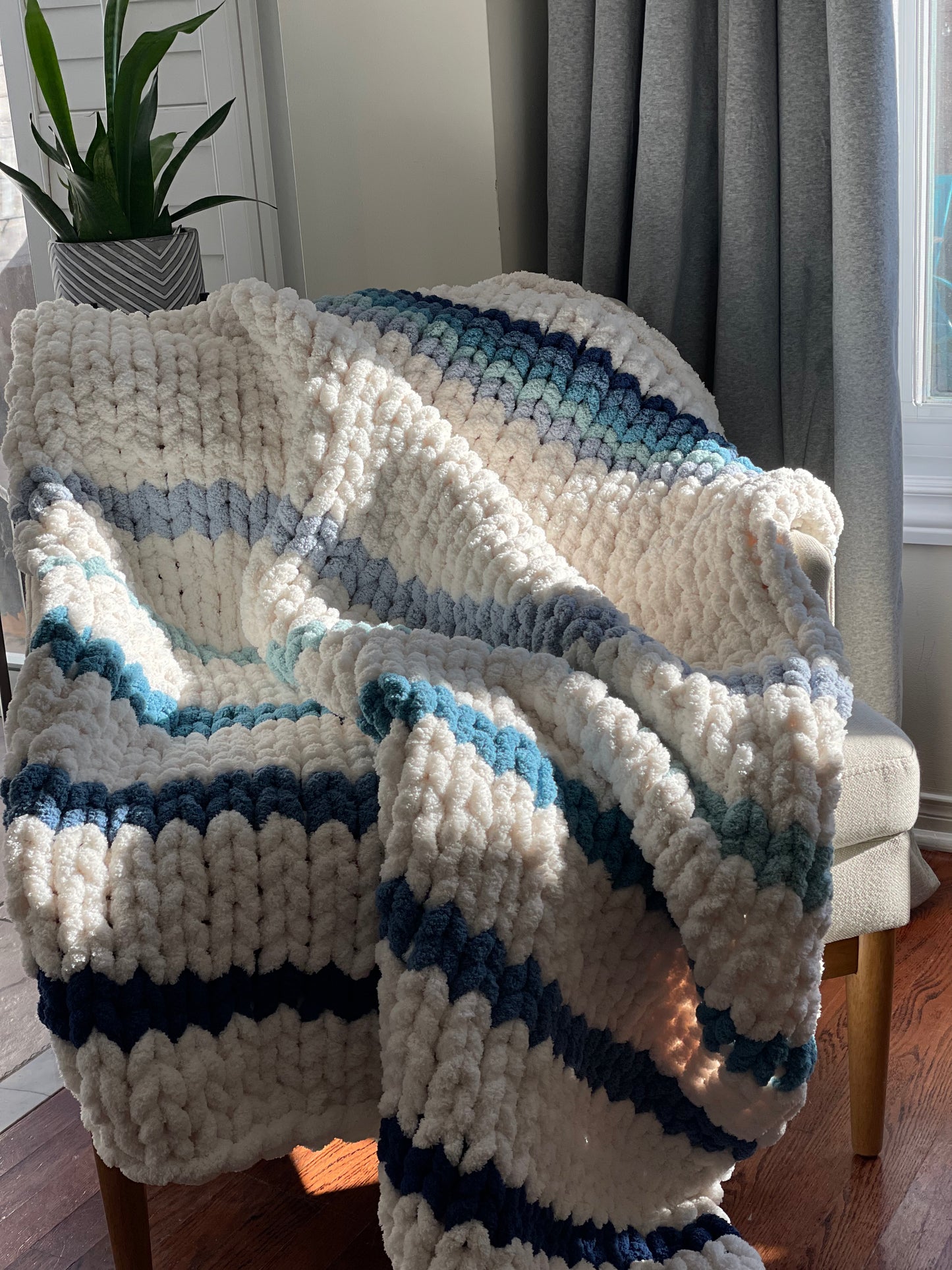 Healing Hand, Chunky Knit "The Blue Bird" Blanket