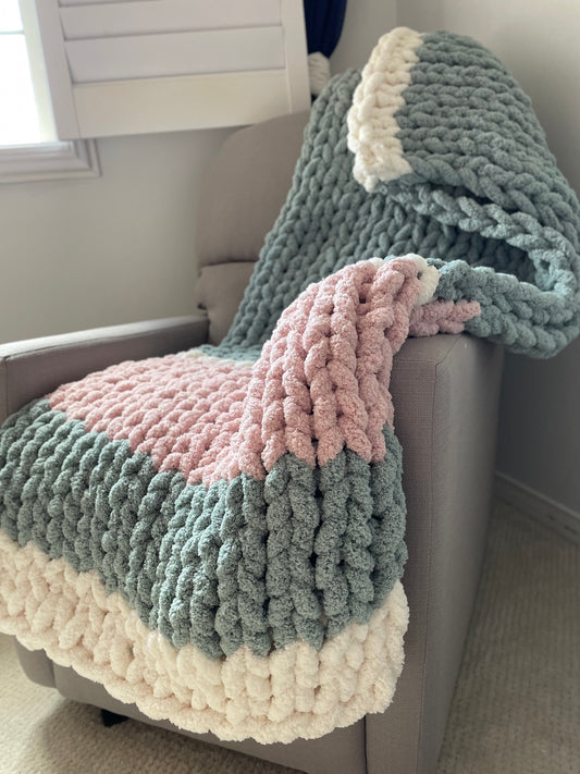 Healing Hand, Chunky Knit Blankets - Dolly