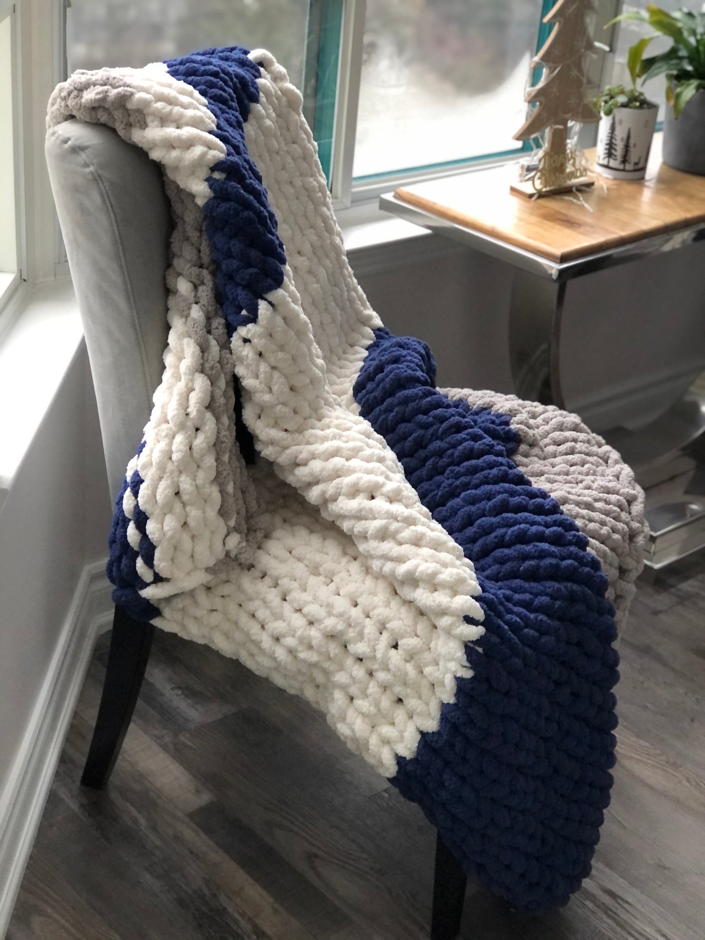 Healing Hand, Chunky Knit Blue Angel