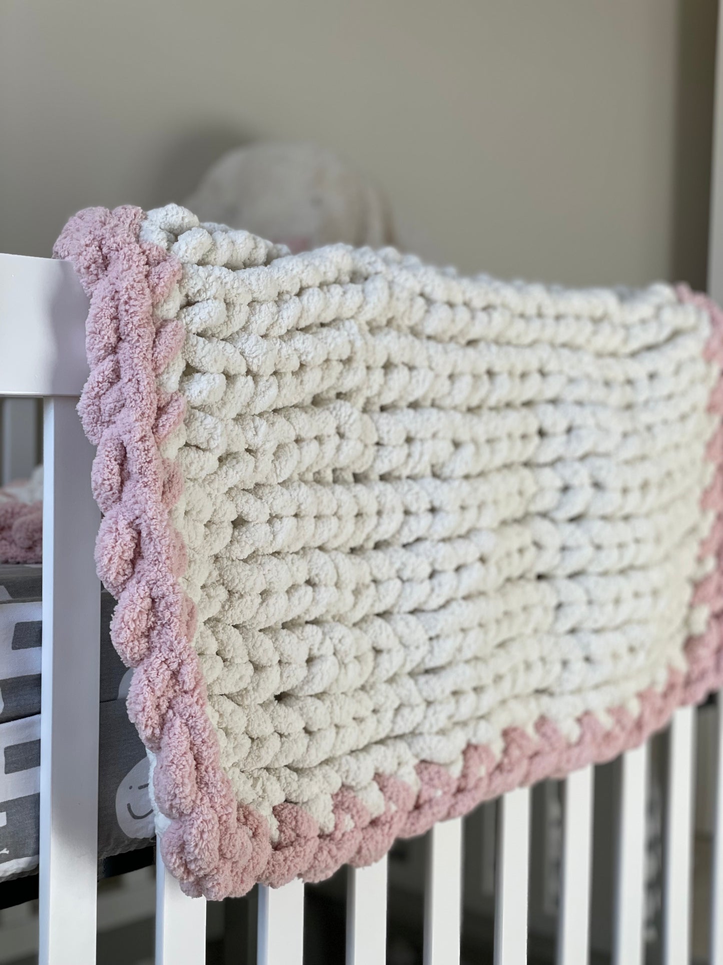 Healing Hand, Chunky Knit Baby Blankets - White with Soft Pink Edge