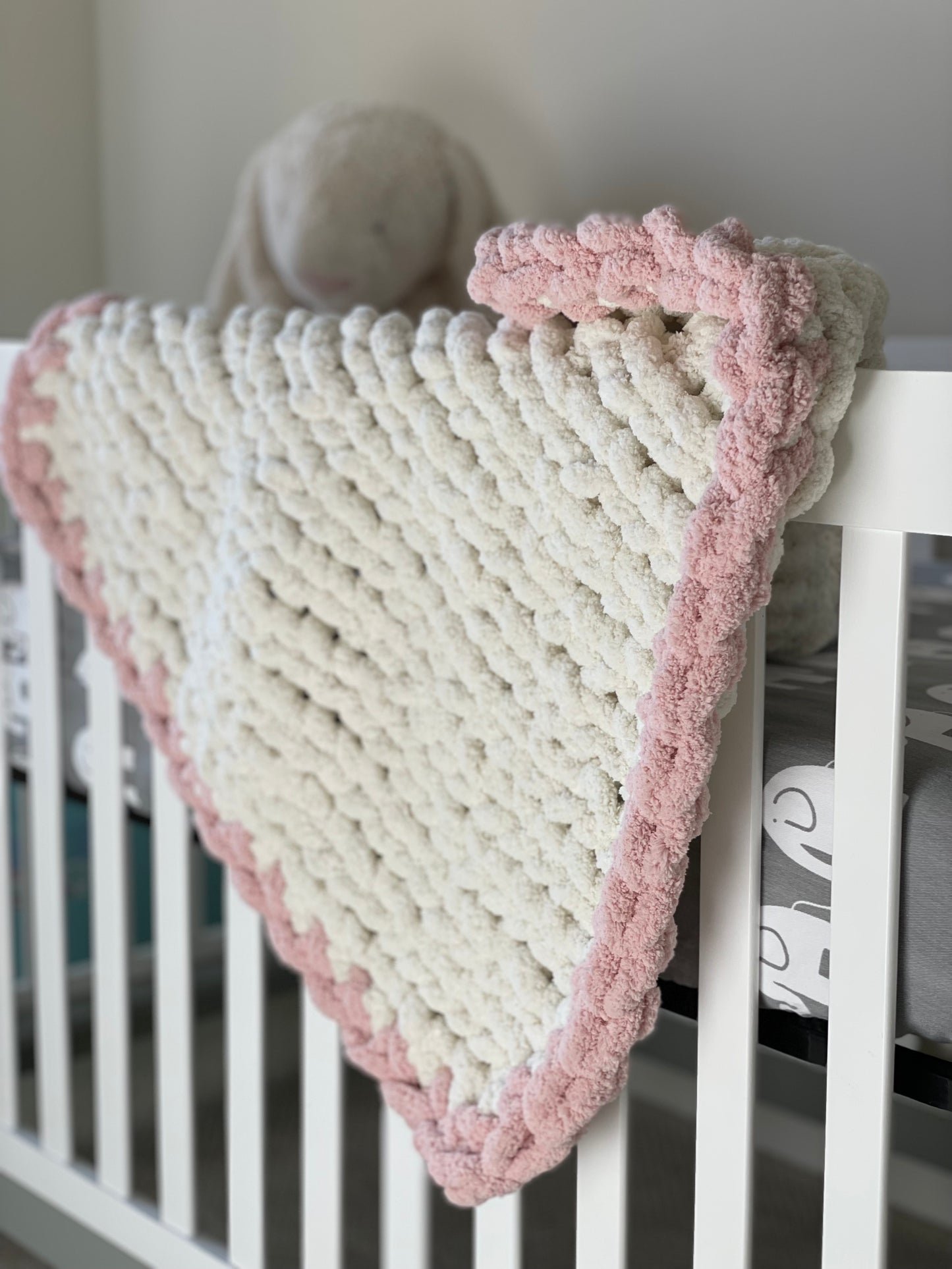 Healing Hand, Chunky Knit Baby Blankets - White with Soft Pink Edge