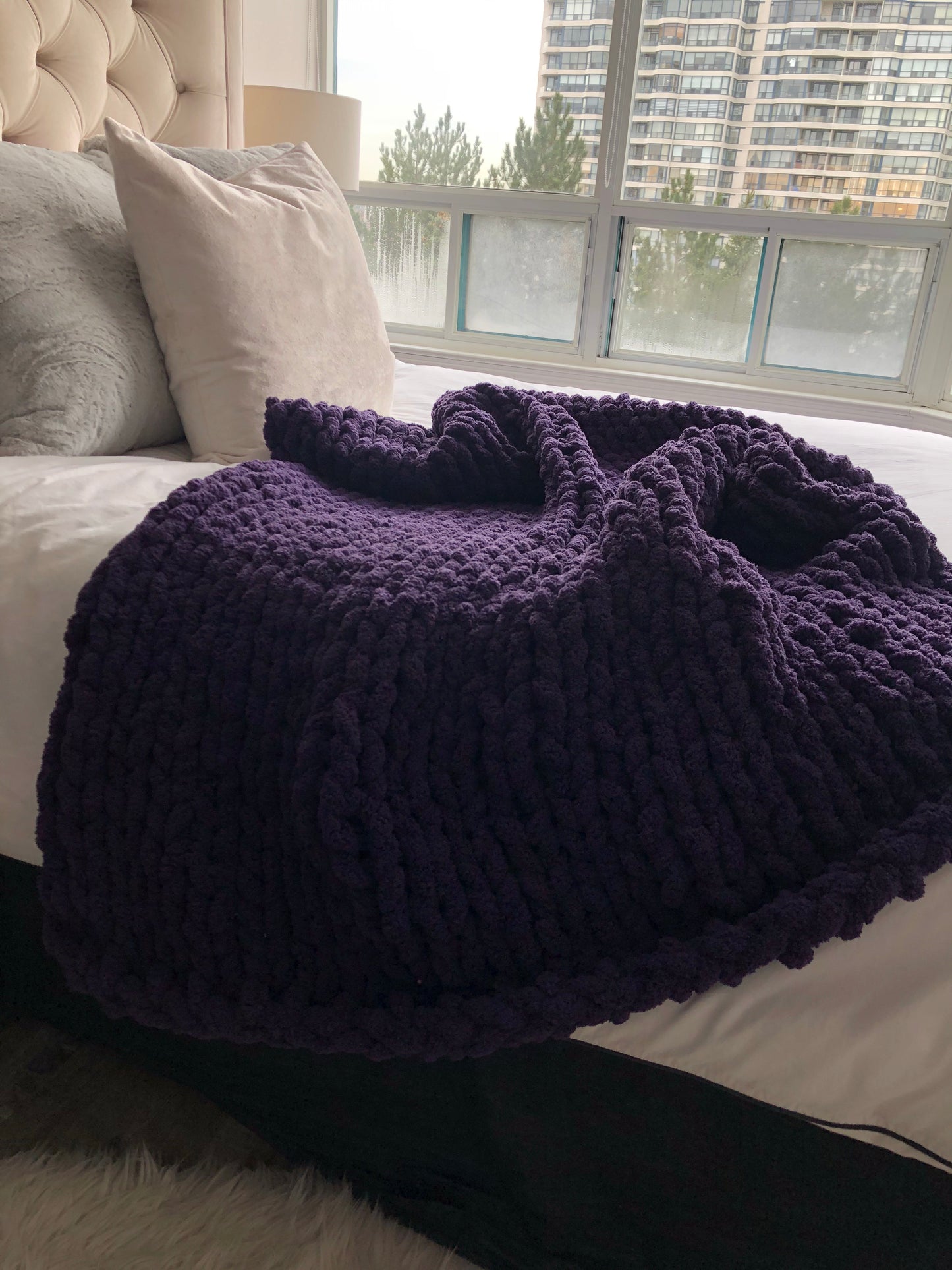 Healing Hand, Chunky Knit Purple Passion (Solid)