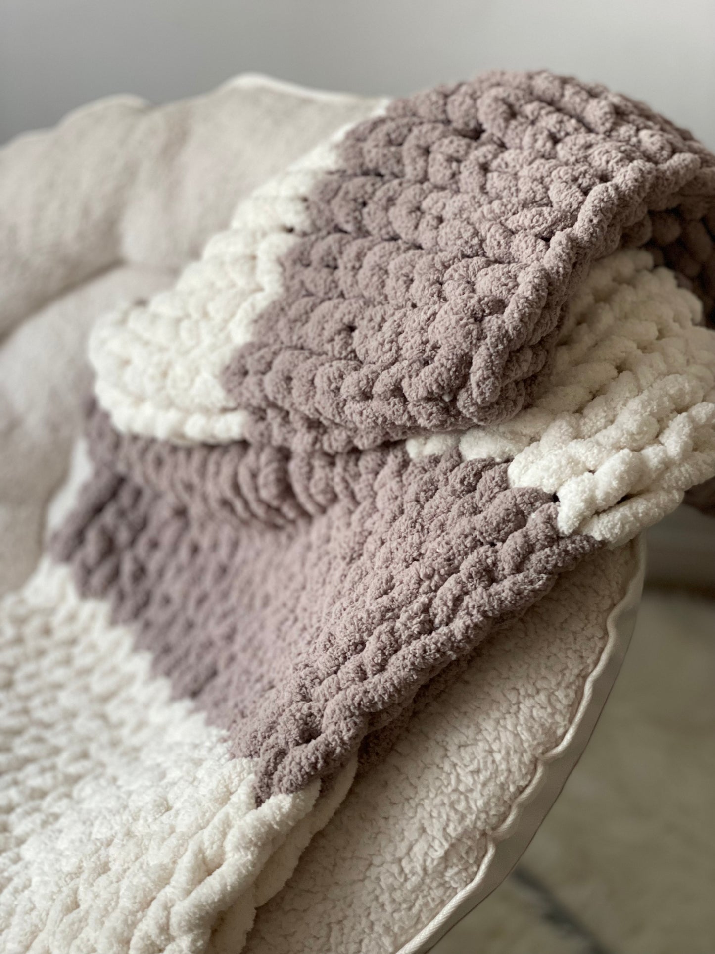 Healing Hand, Chunky Knit Blankets Taupe & White Stripe