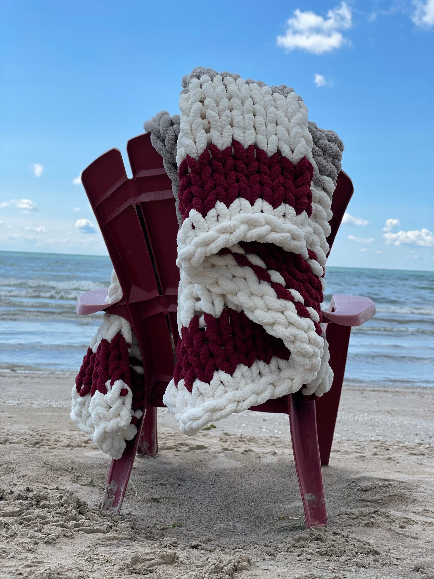 Healing Hand, Chunky Knit Blankets Woolie Sock Design - medium size