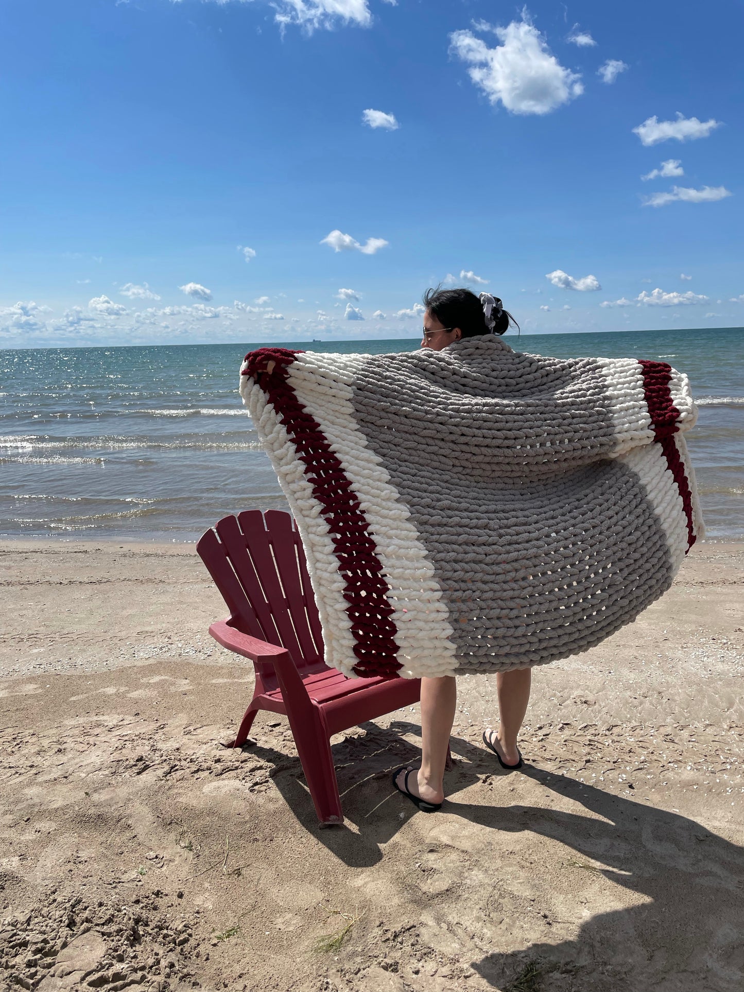 Healing Hand, Chunky Knit Blankets Woolie Sock Design - medium size