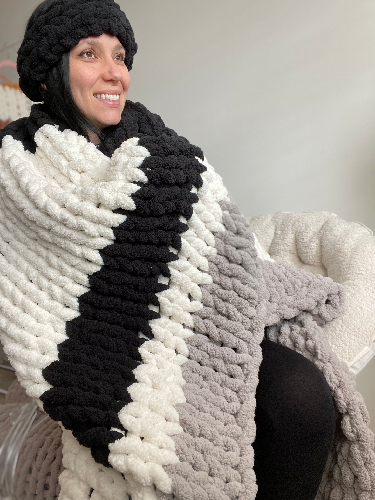 KNITTING PATTERN ~ DIGITAL DOWNLOAD ~ Black, White and Light Grey Stripe Blanket ~ Chunky Chenille