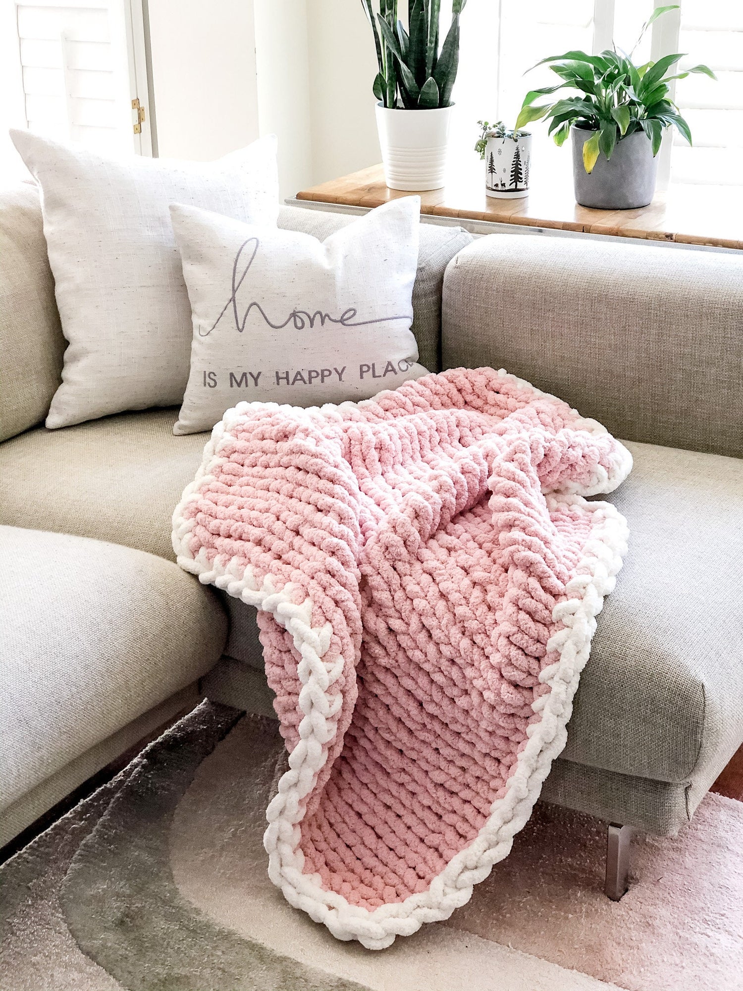 Hand Knit Chunky Baby Blanket: Cozy Pink Blanket with White Edge