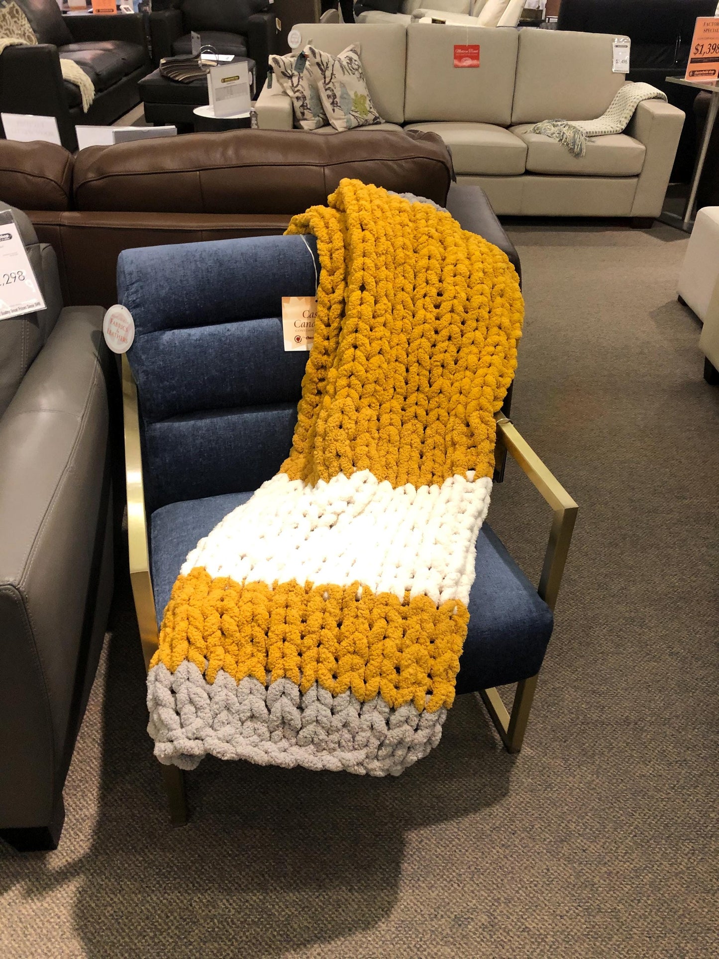 Chunky Chenille Blanket Finger Knitting Pattern, Color Block Throw (PDF Pattern)