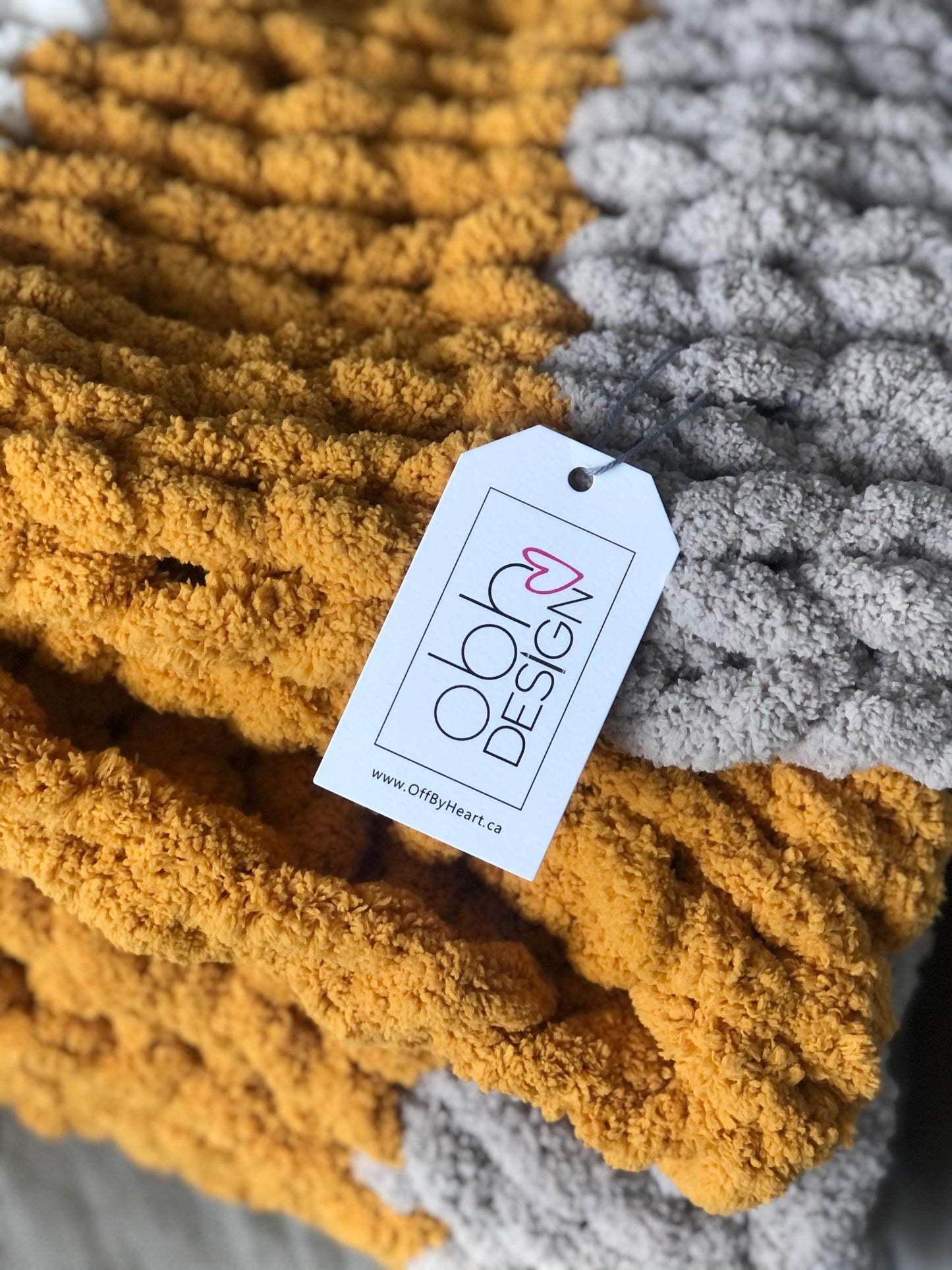 Chunky Chenille Blanket Finger Knitting Pattern, Color Block Throw (PDF Pattern)