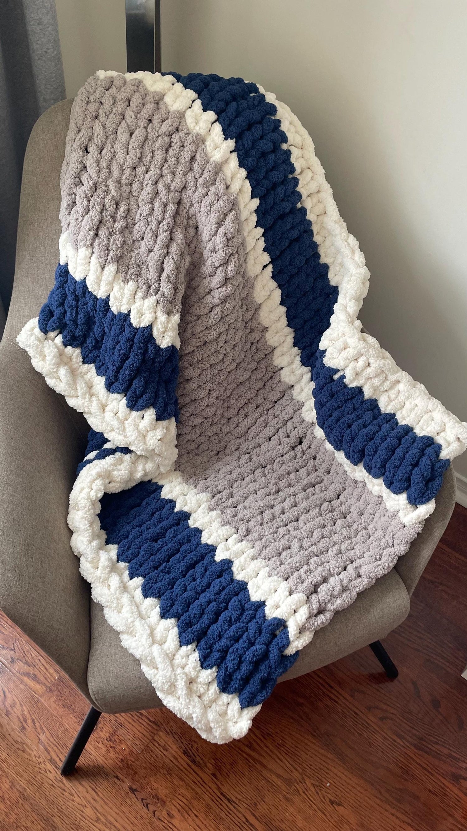 Chunky Chenille Baby Blanket Finger Knitting Pattern: Navy, White, Grey Stripes (PDF Pattern)
