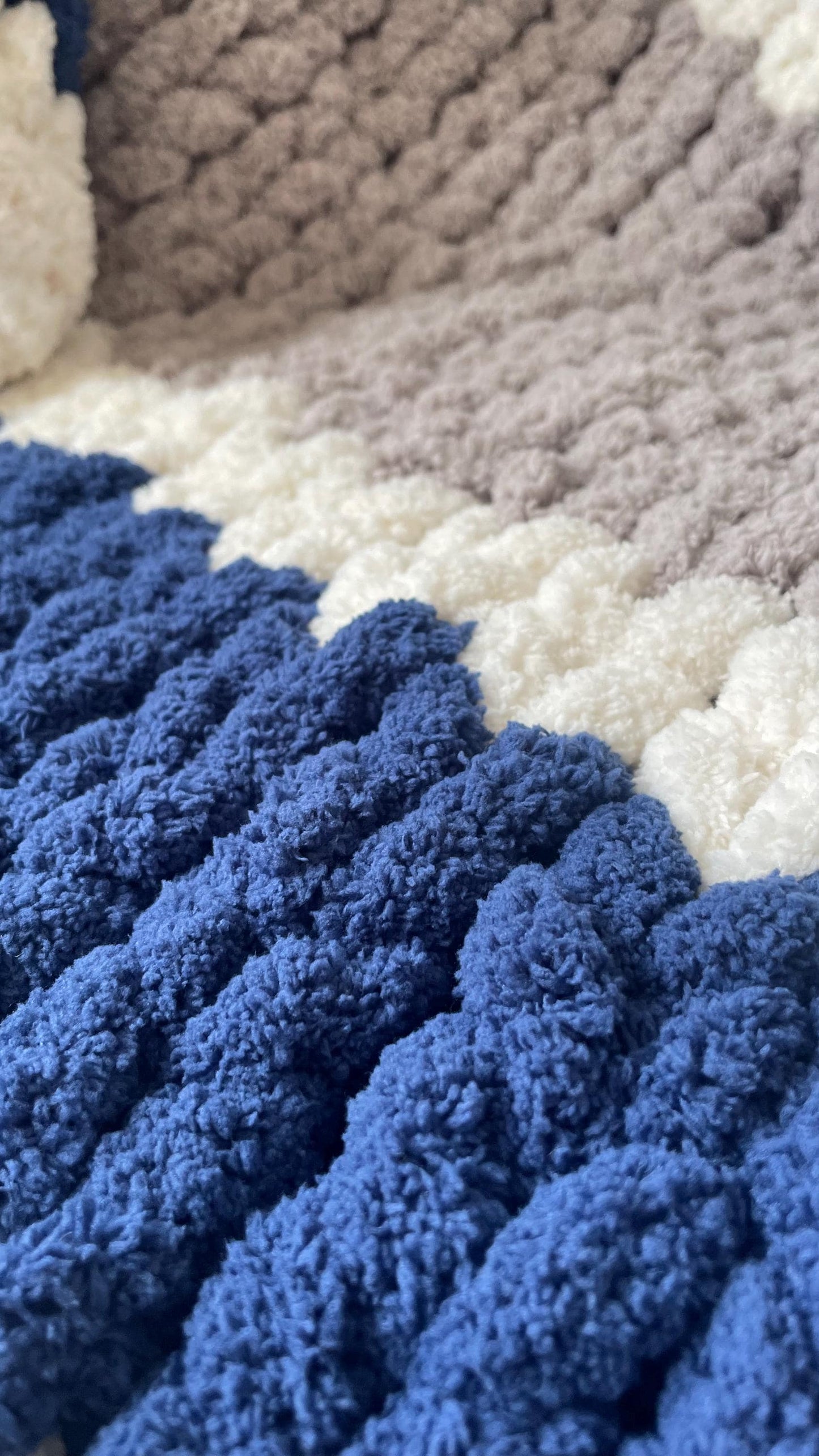 Chunky Chenille Baby Blanket Finger Knitting Pattern: Navy, White, Grey Stripes (PDF Pattern)