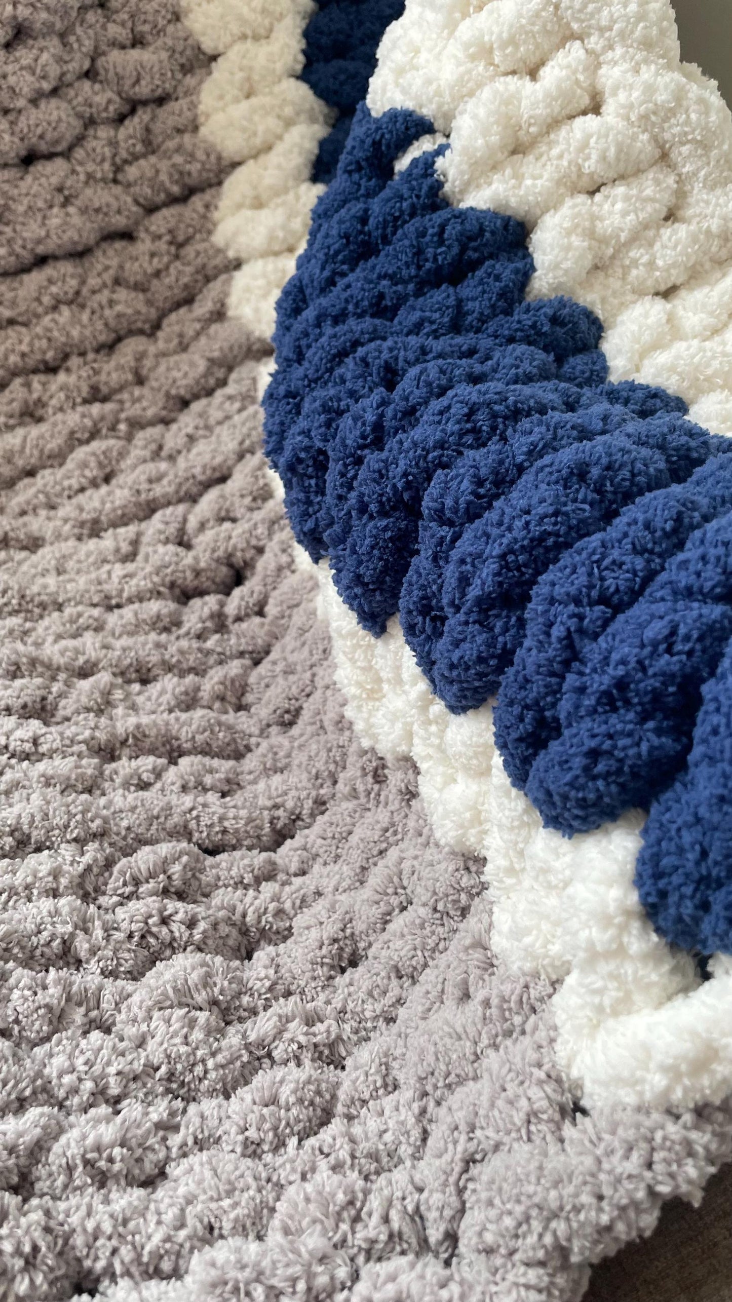 Chunky Chenille Baby Blanket Finger Knitting Pattern: Navy, White, Grey Stripes (PDF Pattern)