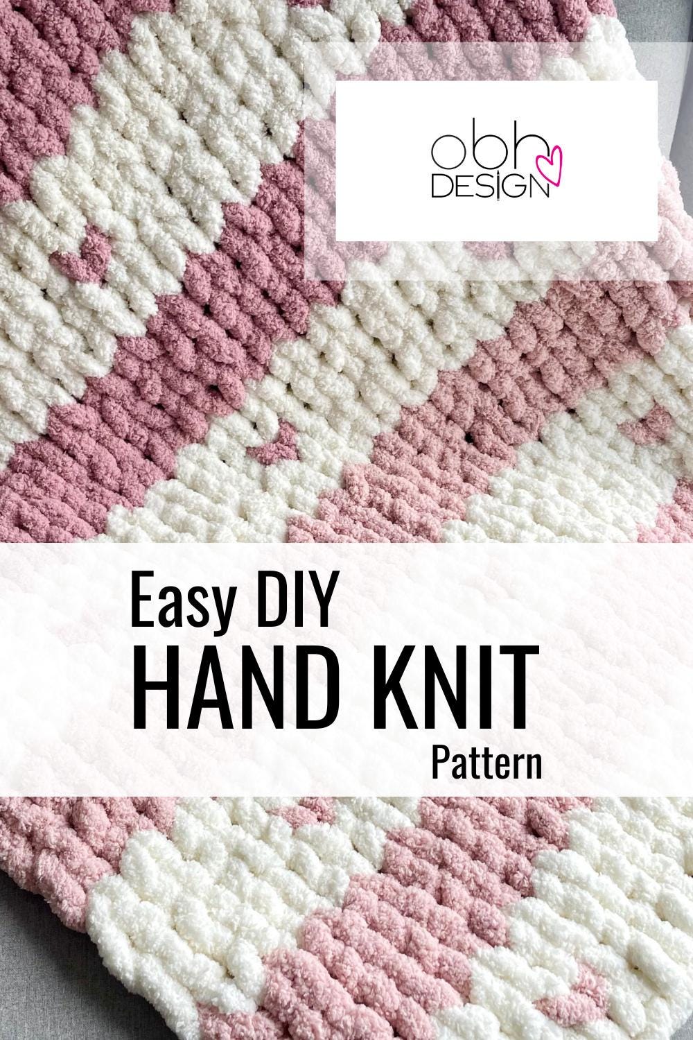 Chunky Chenille Heart Blanket Pattern – Easy Finger Knitting (PDF Pattern)