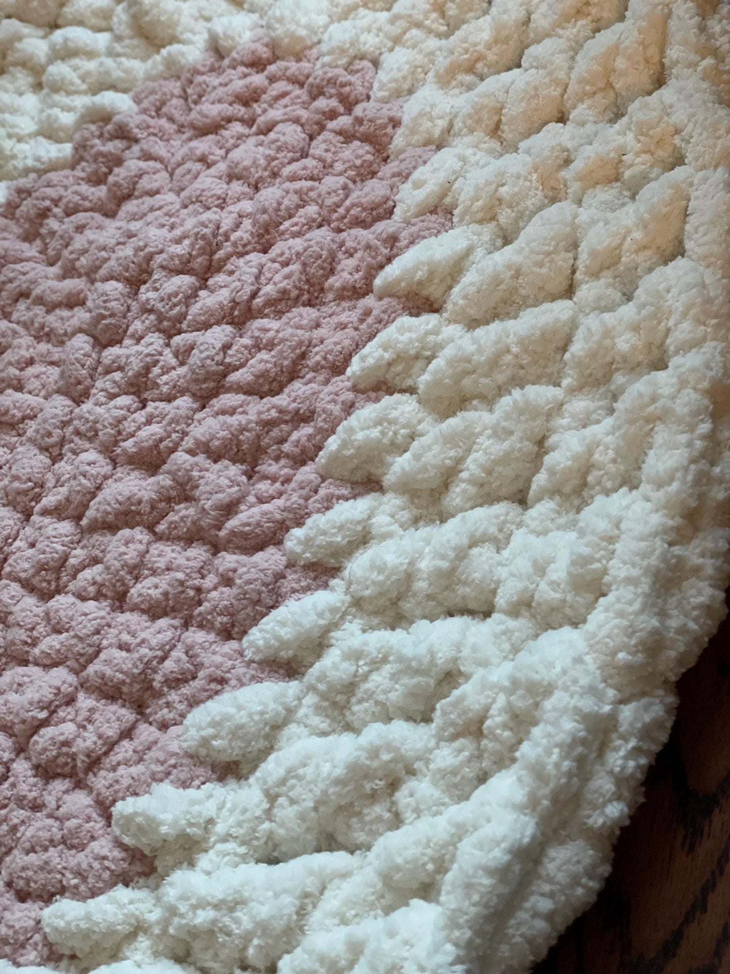 Heart-Shaped Finger Crochet Pattern – Chunky Chenille DIY Valentine Pet or Playmat Rug (PDF Pattern)