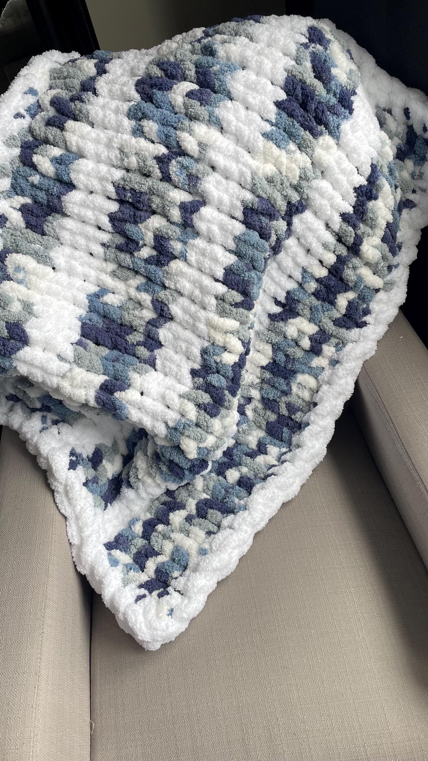Chunky Chenille Baby Blanket Finger Knitting Pattern (PDF Pattern)
