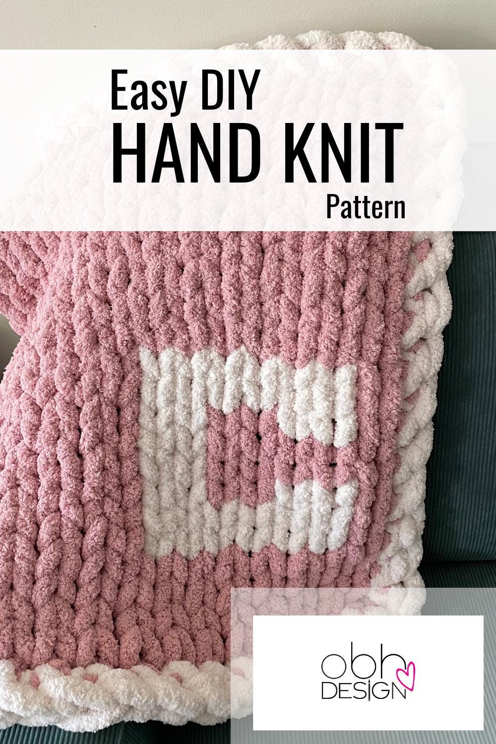 Monogram 'C' Chunky Knit Blanket Pattern PDF – Personalized Finger Knitting Pattern