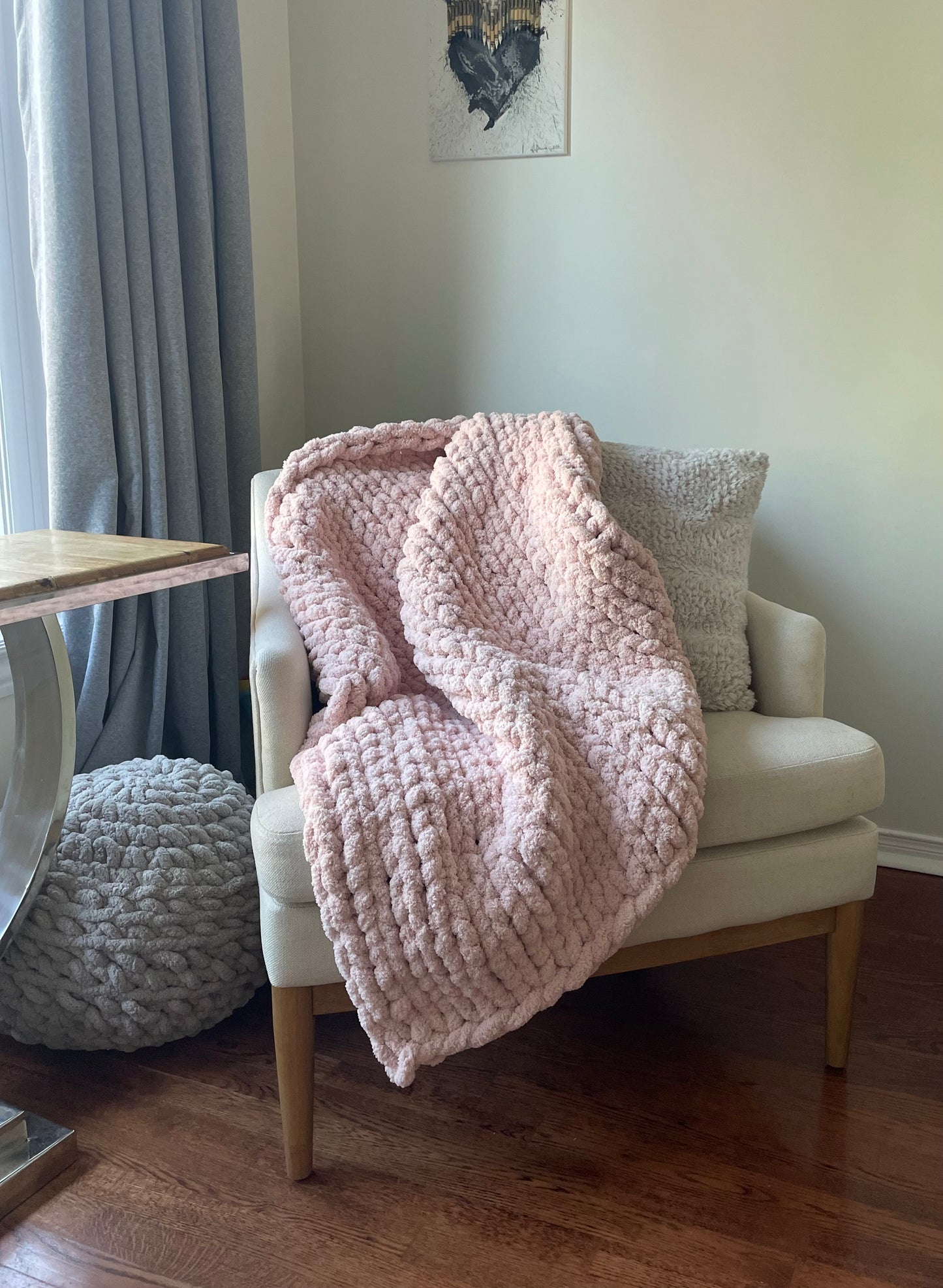 Healing Hand Chunky Knit Blankets Blush Pink Off By Heart Design
