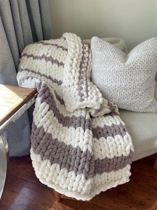 Healing Hand, Chunky Knit Blankets Taupe Grey and White Stripe - Lapghan