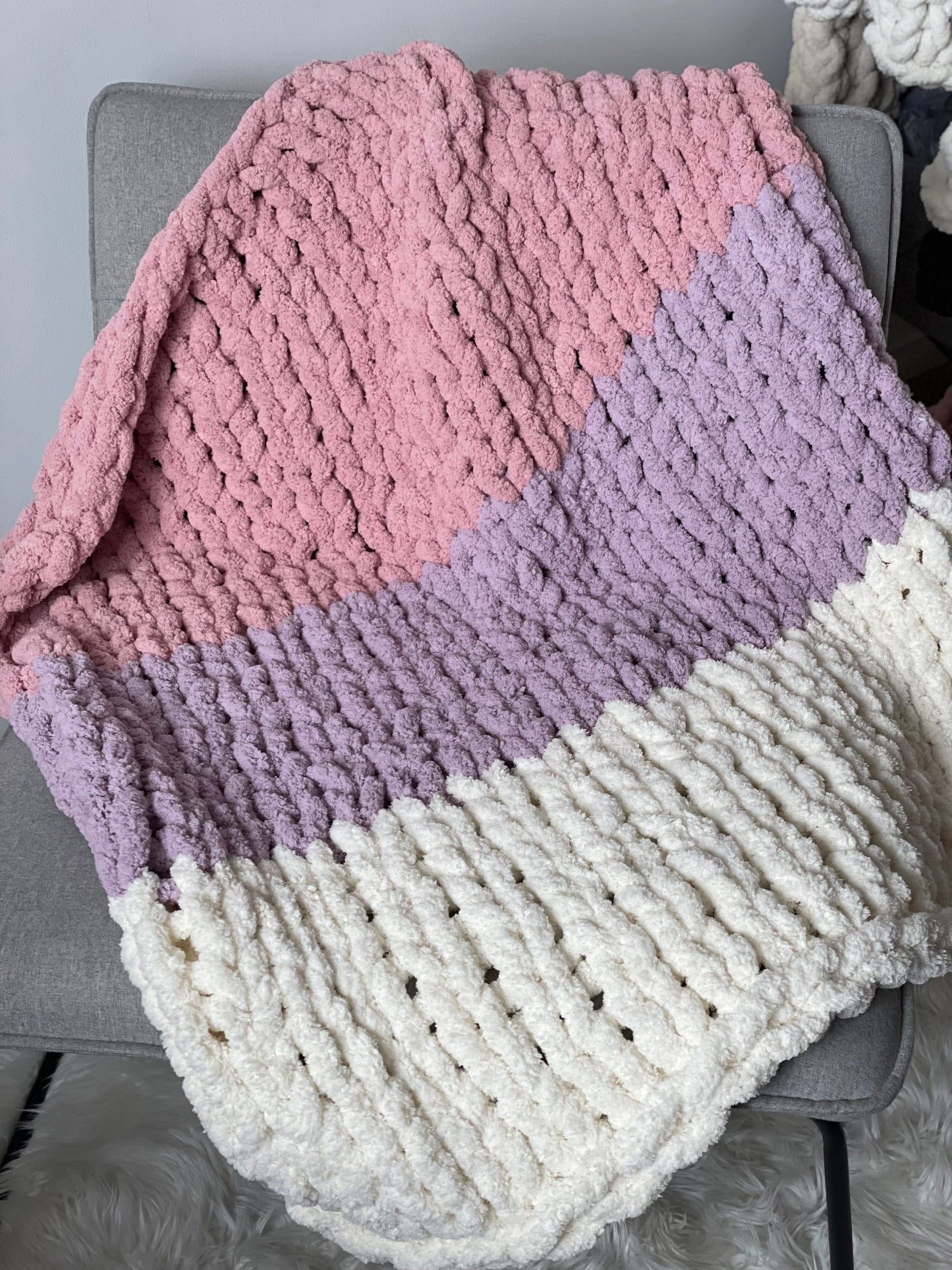 Healing Hand, Chunky Knit Blankets Pink, Purple and White