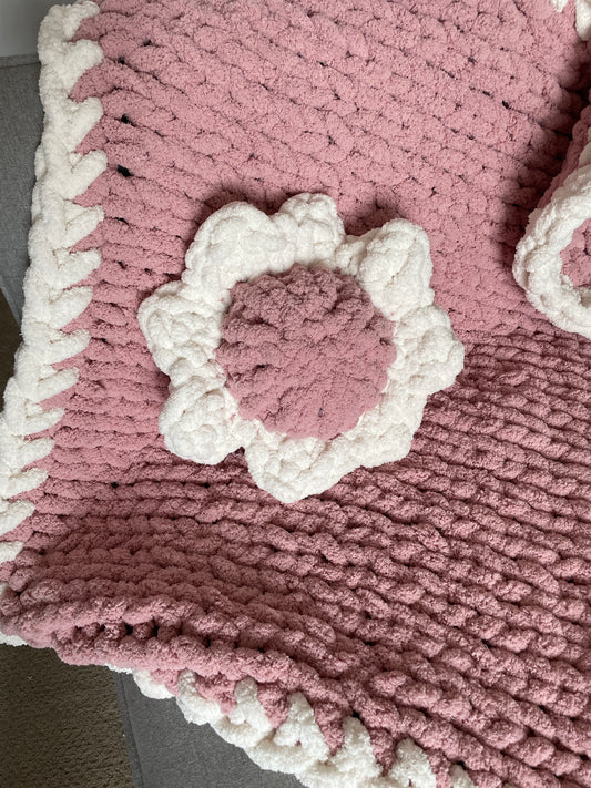 Healing Hand, Chunky Knit Baby Blanket & Flower Pillow Set - Blush Pink with White Edge