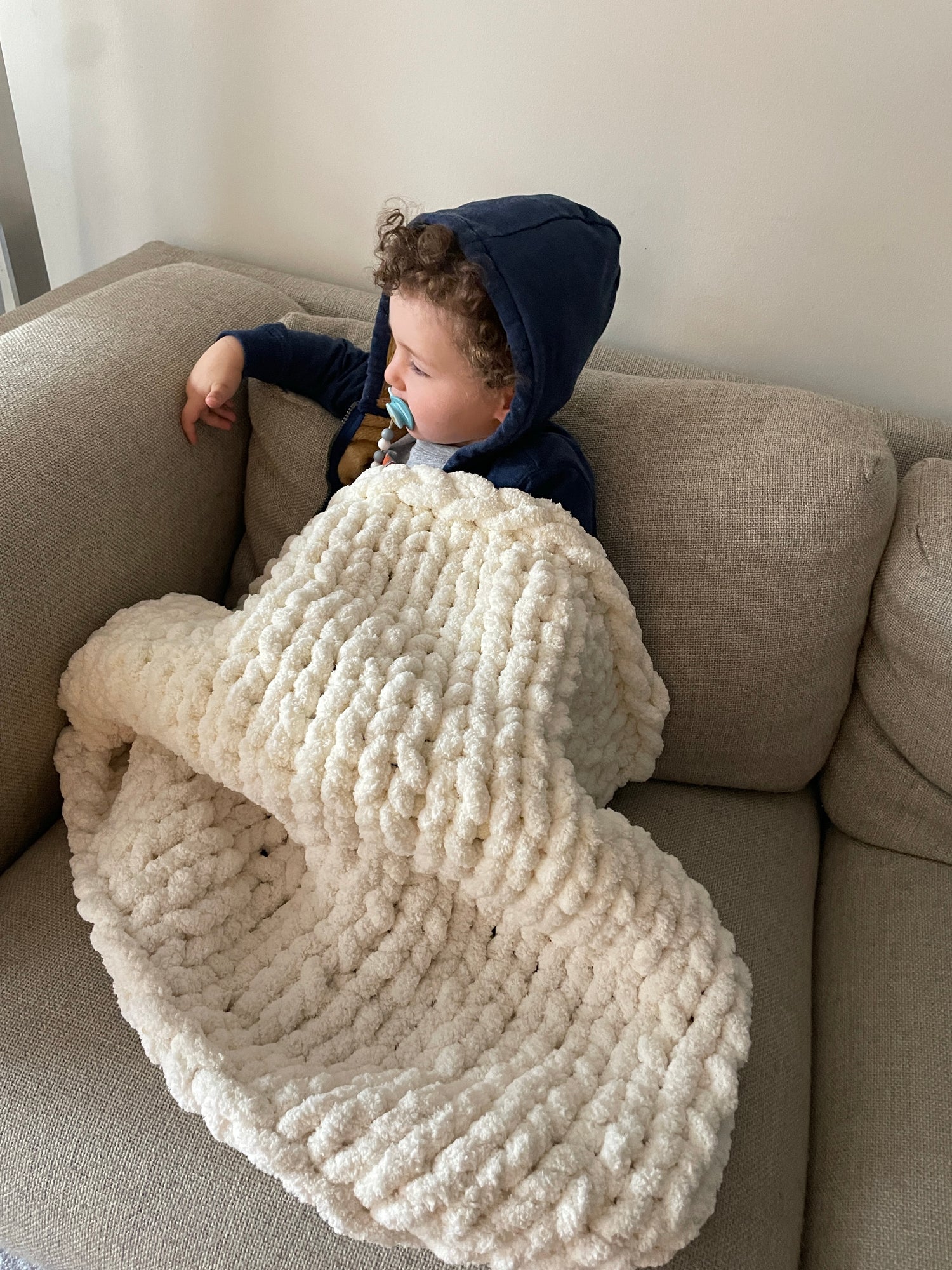 Throw Blanket Finger Knitting With Chunky Yarn Finger Net Blanket