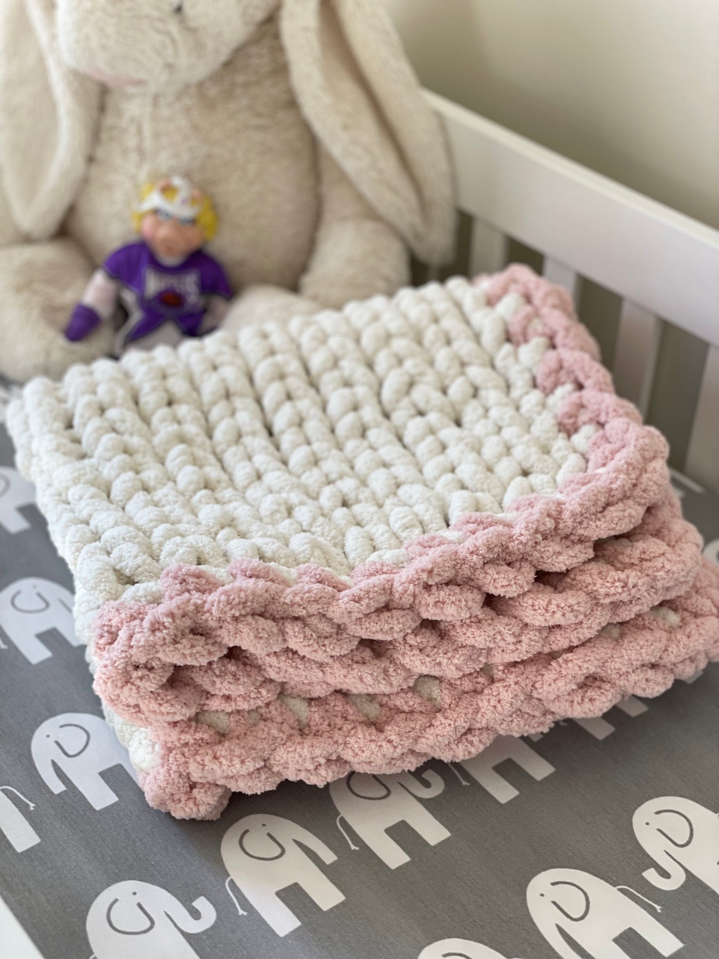 Healing Hand, Chunky Knit Baby Blankets - White with Soft Pink Edge