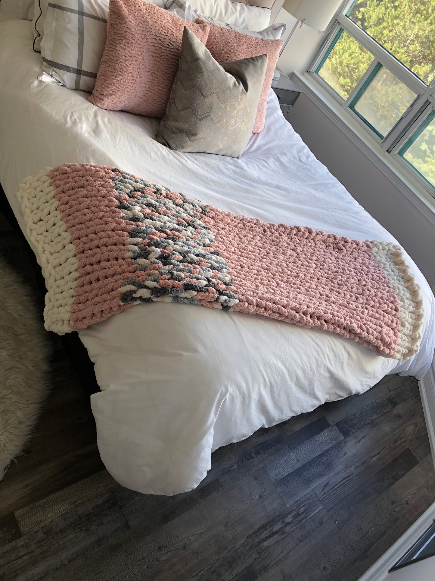 Healing Hand, Chunky Knit Baby I'm In Love with Pink Blanket