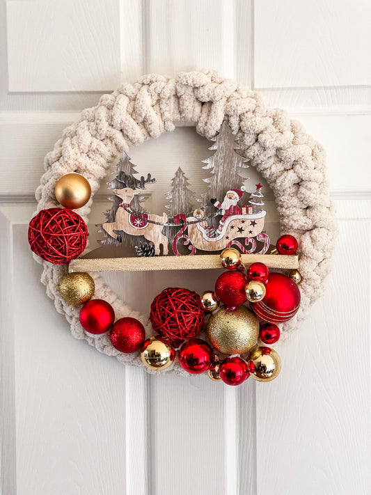 Santa Fluffy Yarn Wreath Oatmeal 14”