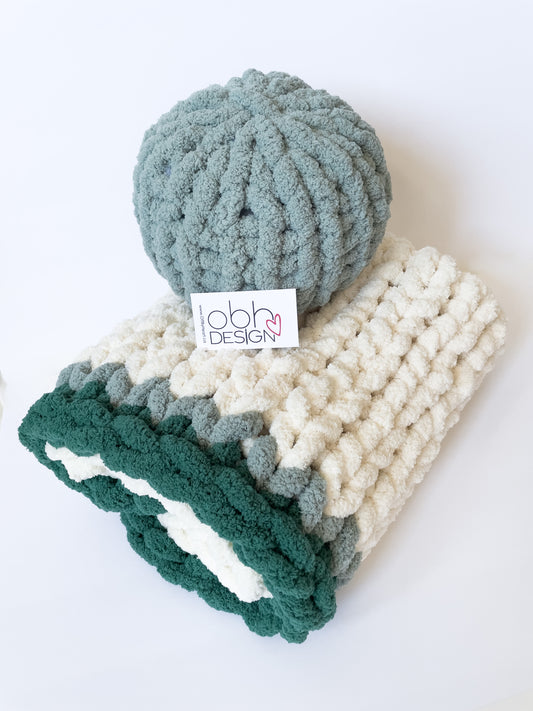 Healing Hand, Chunky Knit Baby Blankets - Emerald Green with Mint Green Pillow Set
