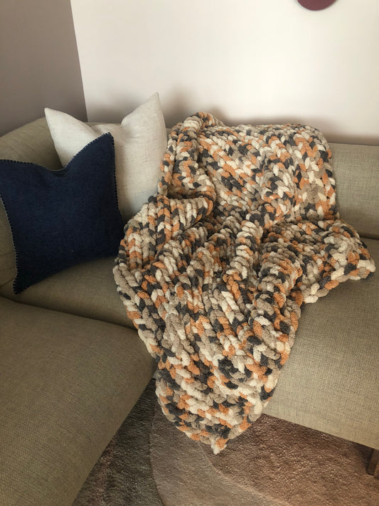 Healing Hand, Chunky Knit Blankets Pumpkin Large Size